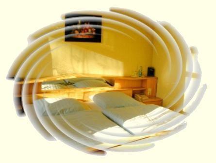 Hotel Luginsland Schleiz Szoba fotó